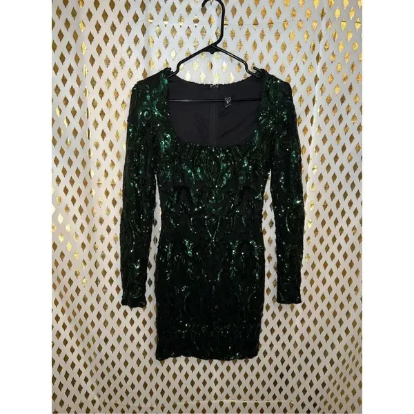 Windsor green sequin mini dress long sleeved size S - Image 7