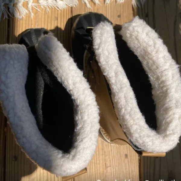Sorel Waterproof Snow Boots - Image 6