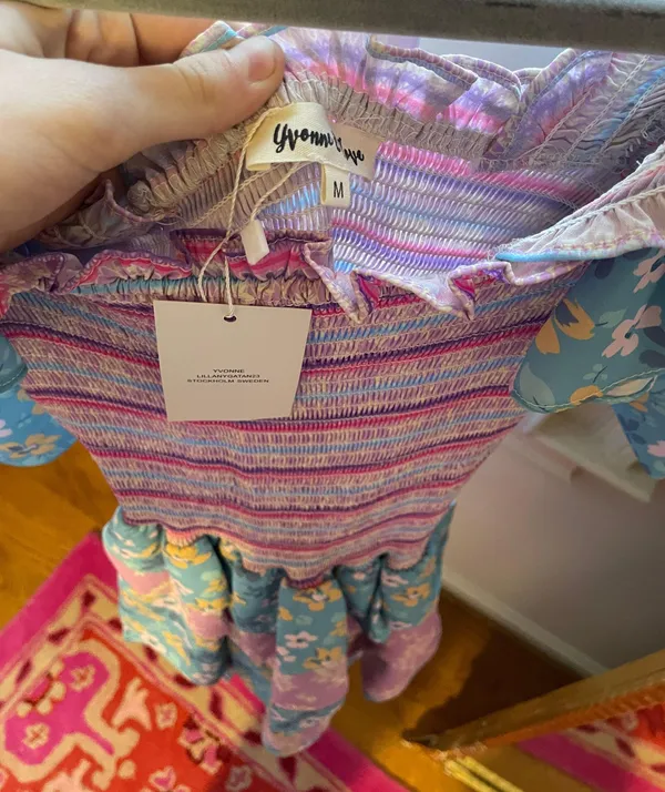 Dress Size M - Image 2