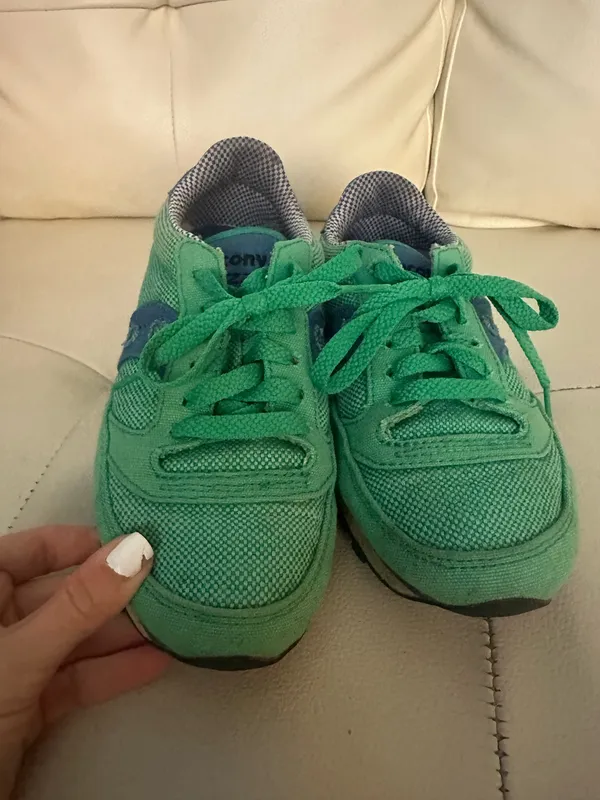Green Saucony Shoes - Image 4