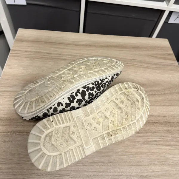 Gypsy Jazz Leopard Print Slip On Western Style Casual Shoes - Image 5
