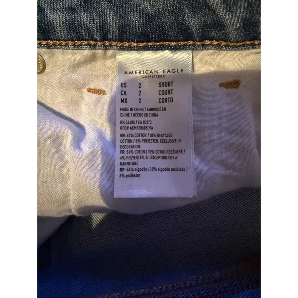 American Eagle Mom Jeans Womens 2 Short Blue‎ Distressed High Rise Ripped Knee - Image 6