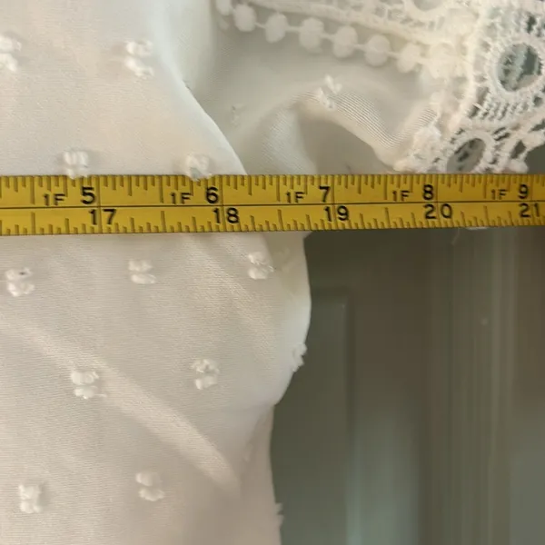 Beautiful white blouse large great with anything - Image 2