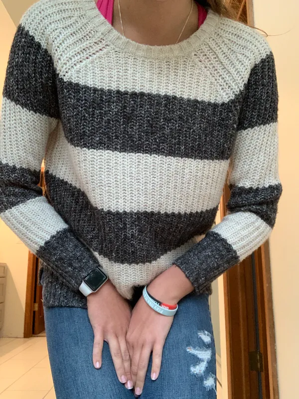 American Eagle Sweater - Image 4
