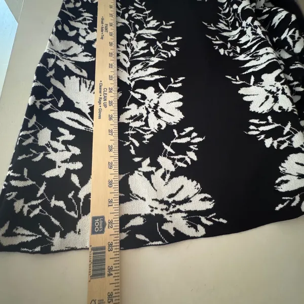 London Times Black White Floral Knit Sweater Dress Mock Neck Bell Sleeve Large - Image 7