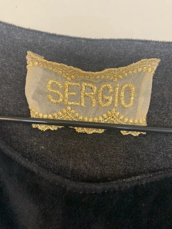 Sergio Black Knit Sweater with Gold Trim Label - Image 2
