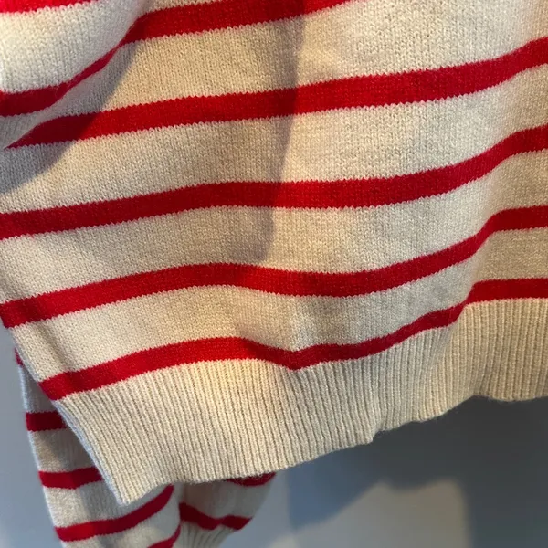 HYFVE Large Button Back Cream/Red‎ Striped Sweater NWOT - Image 4