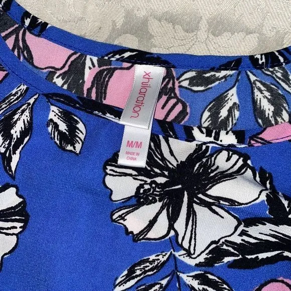5/$30 🎈 Xhilaration medium floral‎ cropped tank top - Image 3