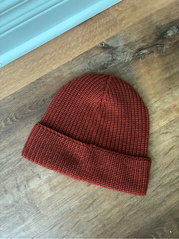 Coach Ribbed Wool Knit Beanie Hat, NWT, Rust - Image 9