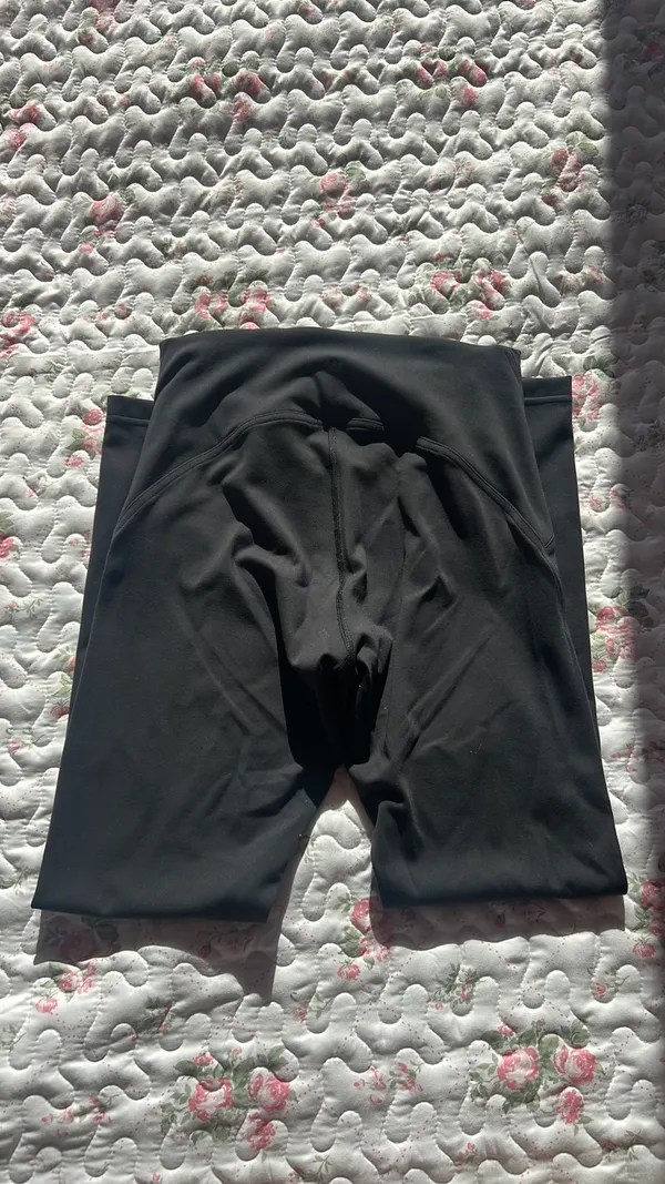 Lululemon Cropped Black Leggings - Image 3