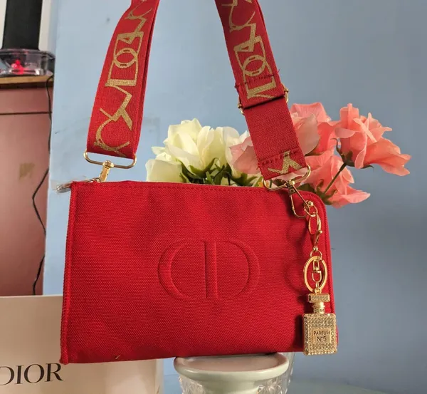Dior Beauty Pouch - Image 5
