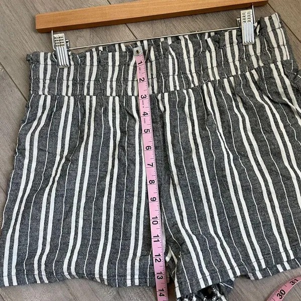 Wild Fable Striped Paperbag shorts size L - Image 9