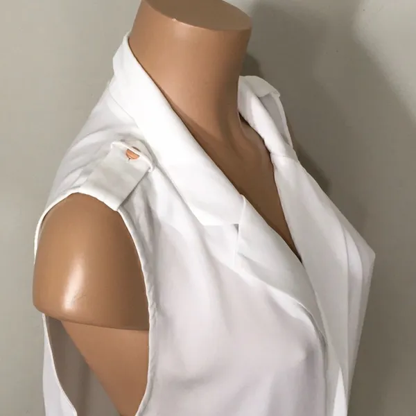 New. Ivory military top. NWT - Image 8
