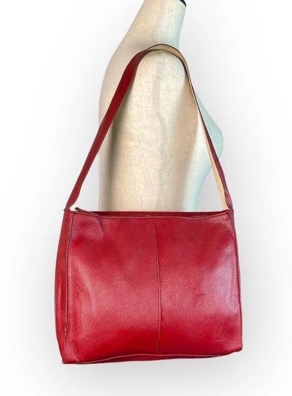 Vintage Mondani New York Red Purse - Image 2