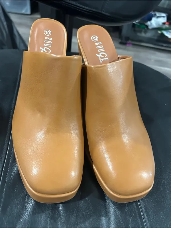 Rouge Women's Tan Leather Mule heel Slides - Image 3