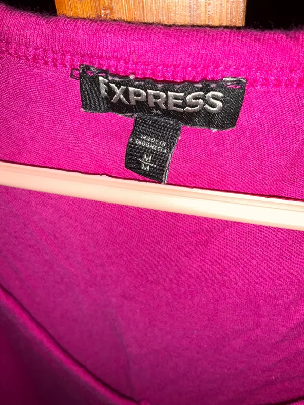 Express Factory Outlet V-Neck Cotton Blend Tank Top Sz. M - Image 2