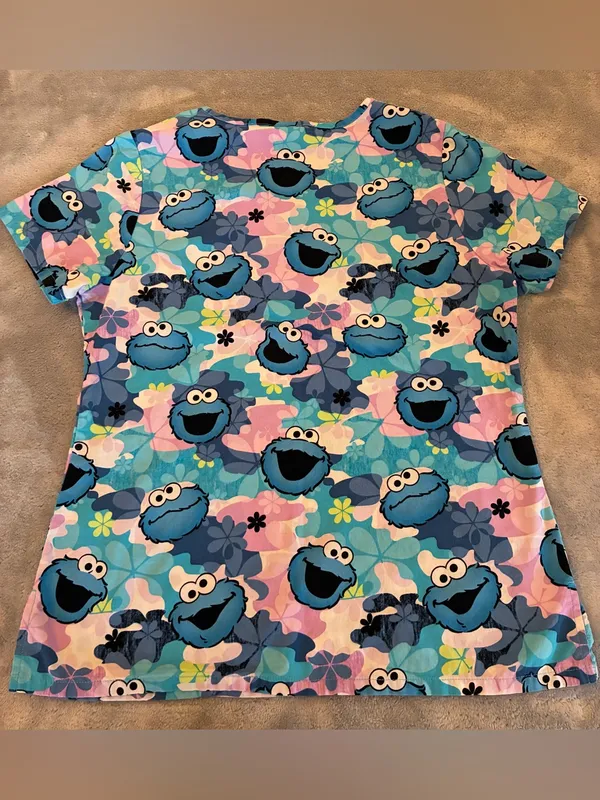 Sesame Street Women’s Cookie Monster Print Scrub Top - Blue Multi Size Small - Image 5