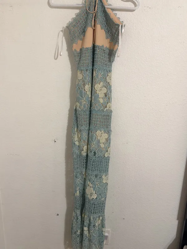 Foxiedox NWT Crochet Lace Halter Maxi Dress in Light Blue and Cream - Image 3