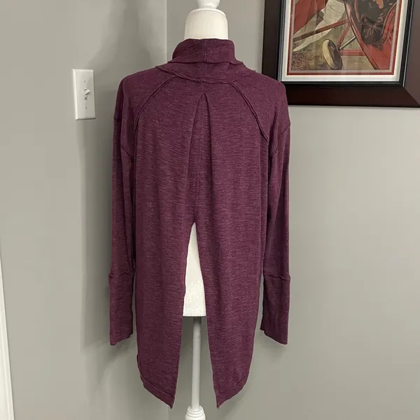 We The Free Tunic Top Cowl Neck Long Sleeve High Low Hem‎ Purple Large - Image 3