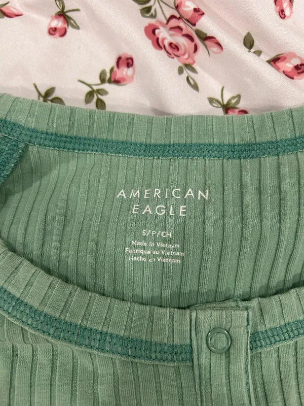 American eagle shirt - Image 3