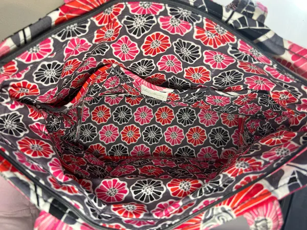 Vera Bradley Bag Purse With Matching Wallet - Image 4