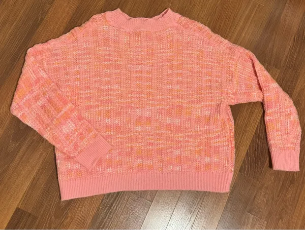 Boutique Pink Sweater - Image 2