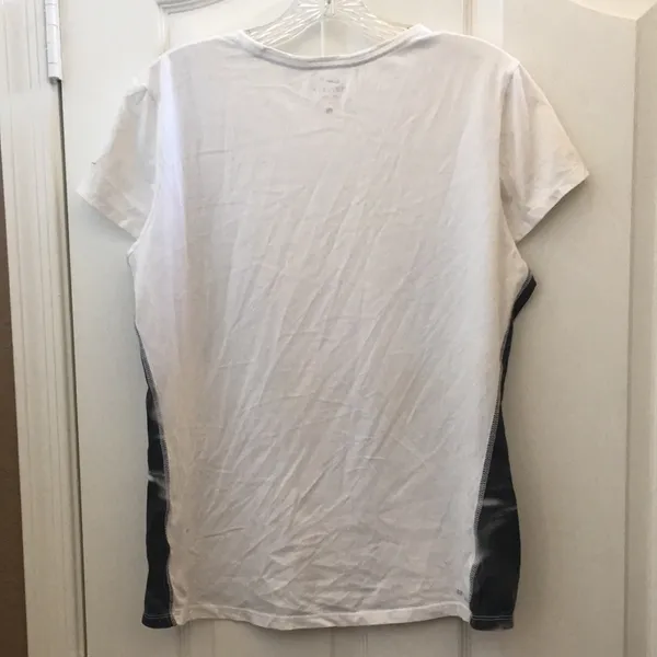 FINAL MARKDOWN Nike dri fit tee large - Image 9
