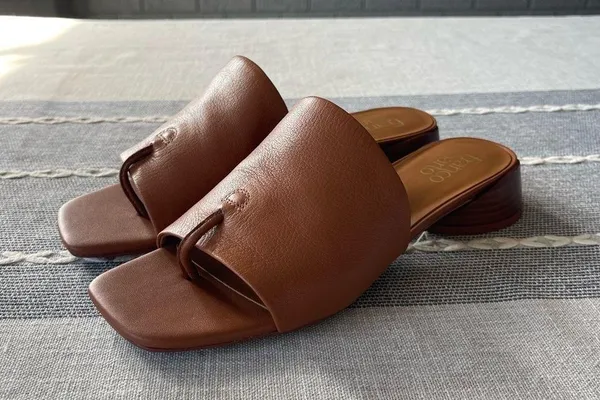 NEW Franco Sarto Loran Sandals in Brown Leather Size 8.5 Wide - Image 6