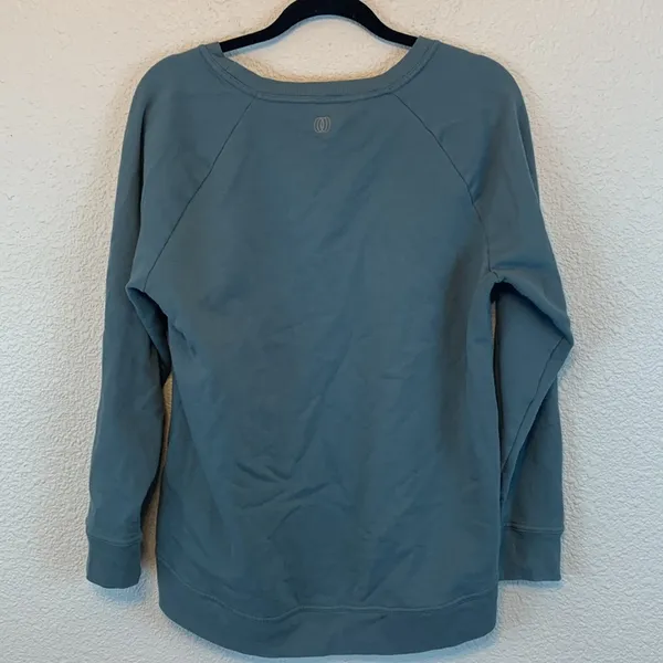 Balance Collection green sweatshirt sz XL comfy cozy winter fall preppy lounge - Image 4