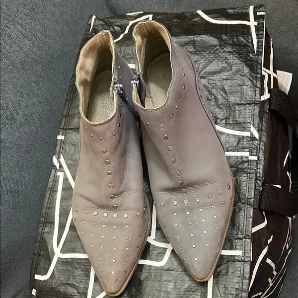 Free People Aquarian Ankle Boot Size 39 MSRP: $168 - Image 3