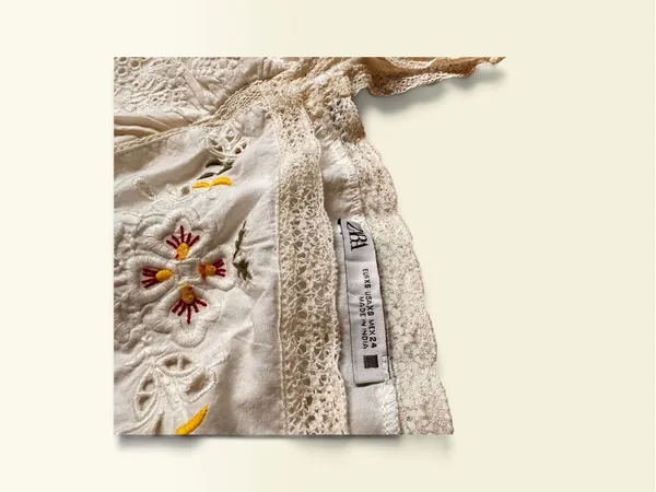 Zara Women's Blouse White Square Neck Lace Embroidered Pullover 100% Cotton XS - Image 3