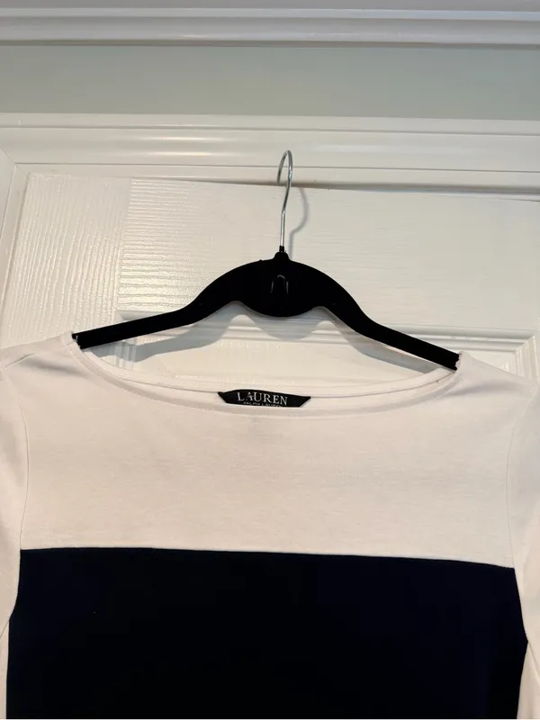 NWOT LRL Lauren Ralph Lauren Size S Black Colorblock Boat Neck Cuffed Sleeve Top - Image 4