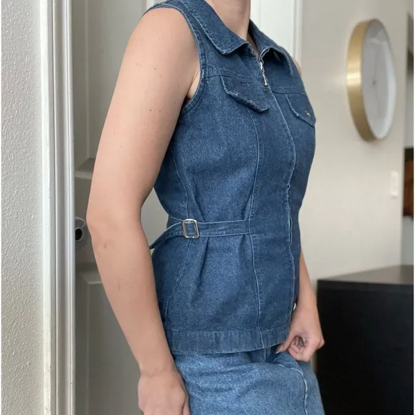Vintage Denim Sleeveless Denim Zip‎ Up Vest Size Medium Front Pockets Waist Coat - Image 2