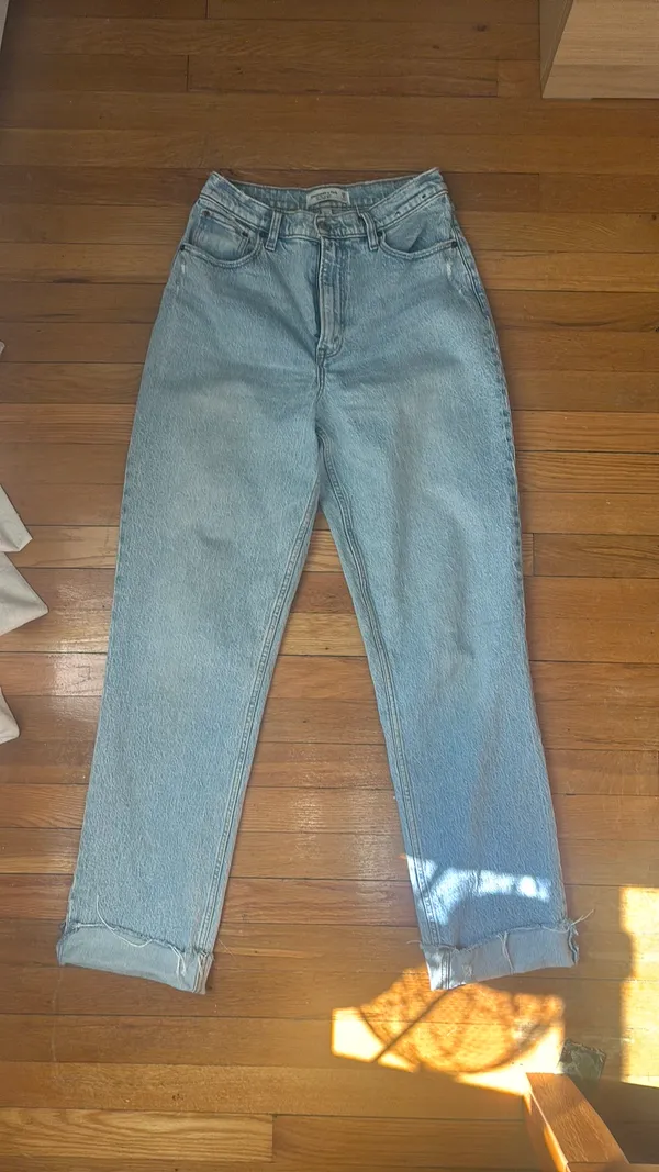 Abercrombie Jeans Ultra High-Rise - Image 2