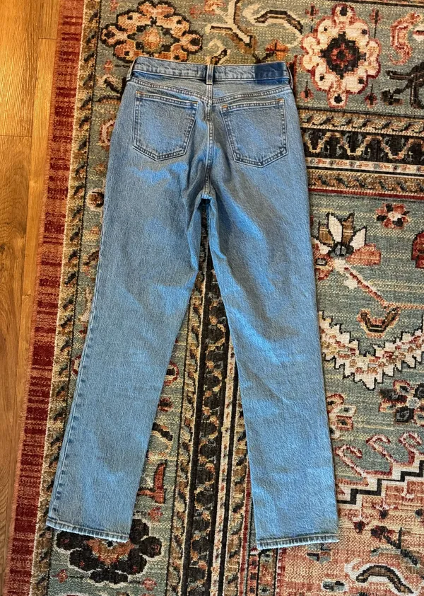 Abercrombie & Fitch Curve Love Mid Rise Straight Jeans - Image 5