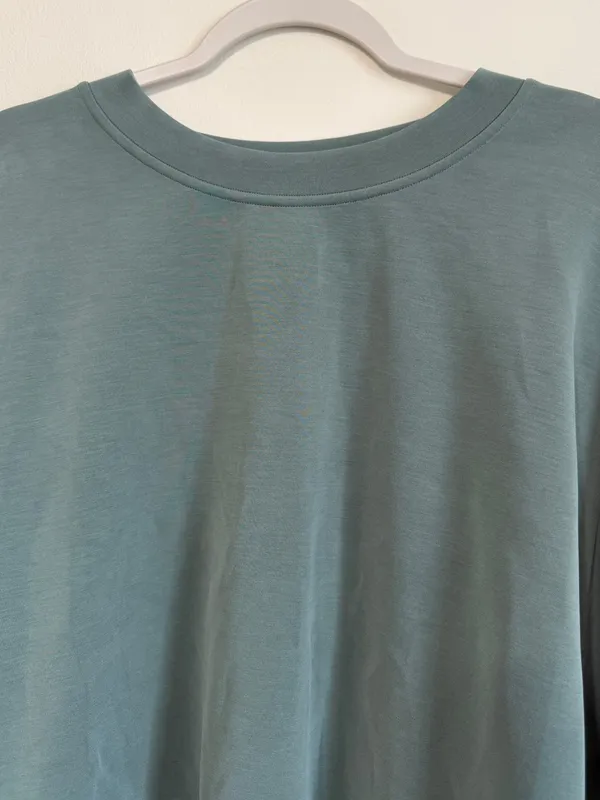 Lululemon Softstreme Perfectly Oversized Cropped Crew Medium Forest Size Medium - Image 3