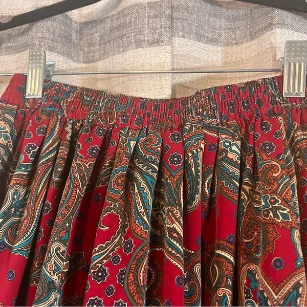 Alfred Dunner Red Paisley Pleated Midi‎ Skirt Size 8 - Image 4
