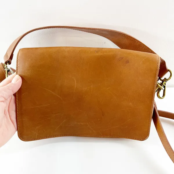 Madewell The Convertible Flap Leather Crossbody Bag Brown - Image 2