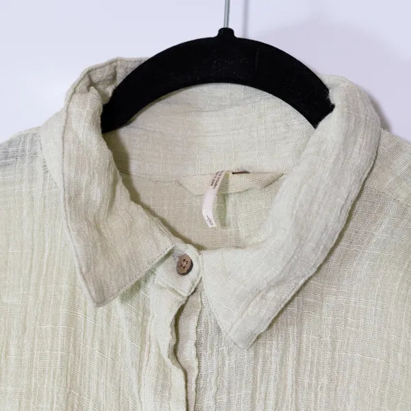 Free People Gisabelle Cotton Blend Textured Collared Button Down Blouse Green L - Image 2