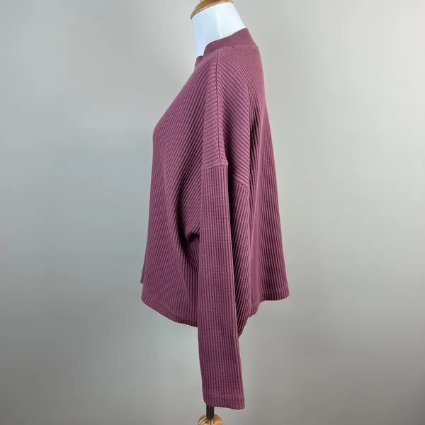 Gap Oversized Waffle Knit Mock Neck Top T-Shirt Womens Large Berry Slouchy Boxy‎ - Image 8