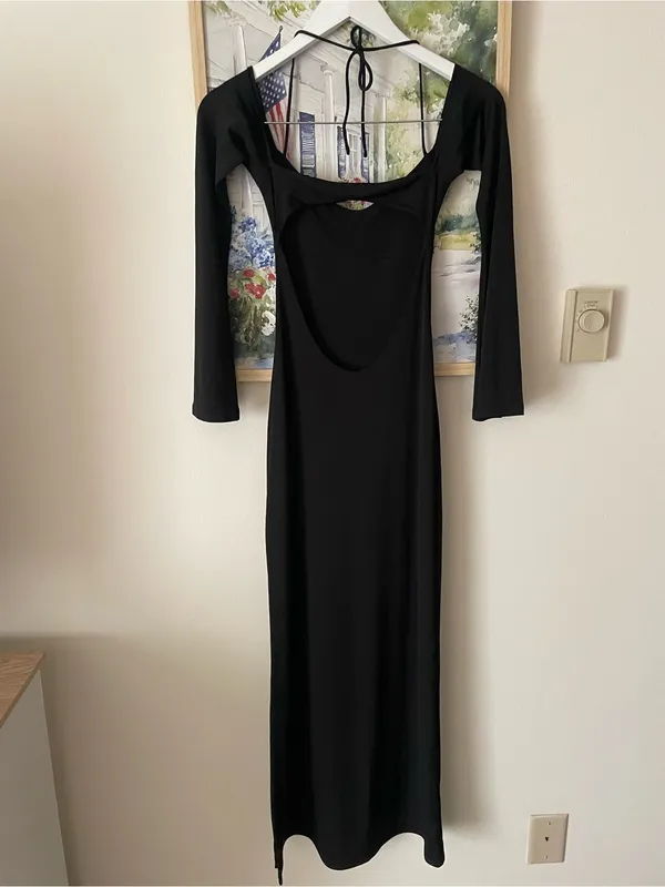 Meshki Tia Slinky Off Shoulder Flare Bell Long Sleeve Maxi Dress Black Size XS - Image 5