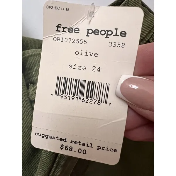 Free People Makai Cut Off Denim Shorts in Olive Size‎ 24 NWT - Image 8