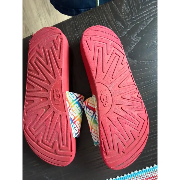 UGG Pride Slide Red Rainbow Logo Sandals 1107981K Womens 7 Kids 6 - Image 3