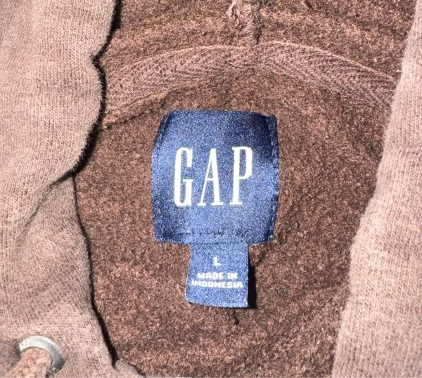 Brown Gap sweatshirt  - Image 3