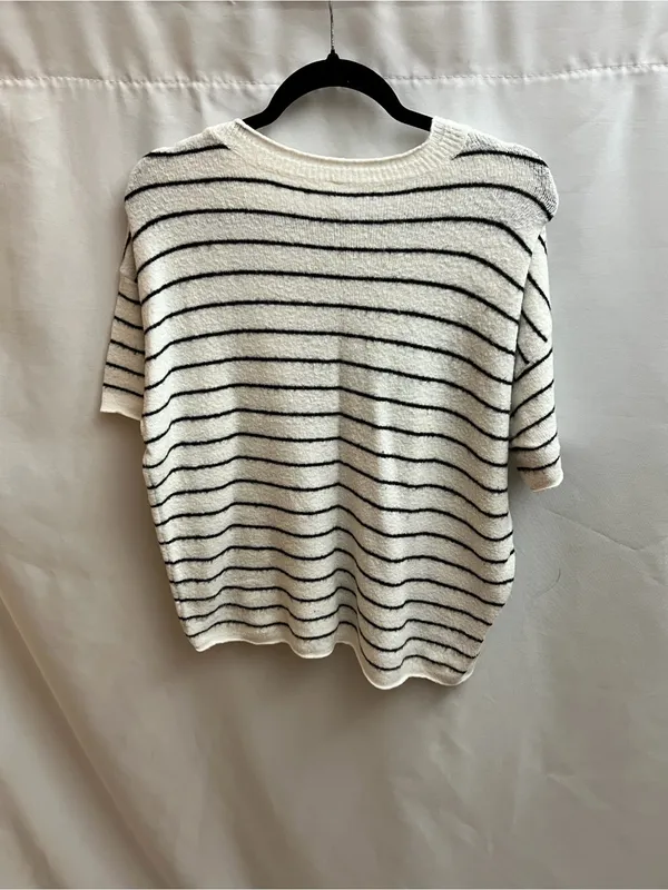 Stylus Striped Knit Sweater Top Womens Medium Cream Black Short Sleeve Soft - Image 2