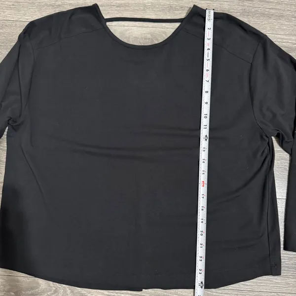Members Mark Black Long Sleeve Active Tee Women's Size L Open Back‎ Detail - Image 12