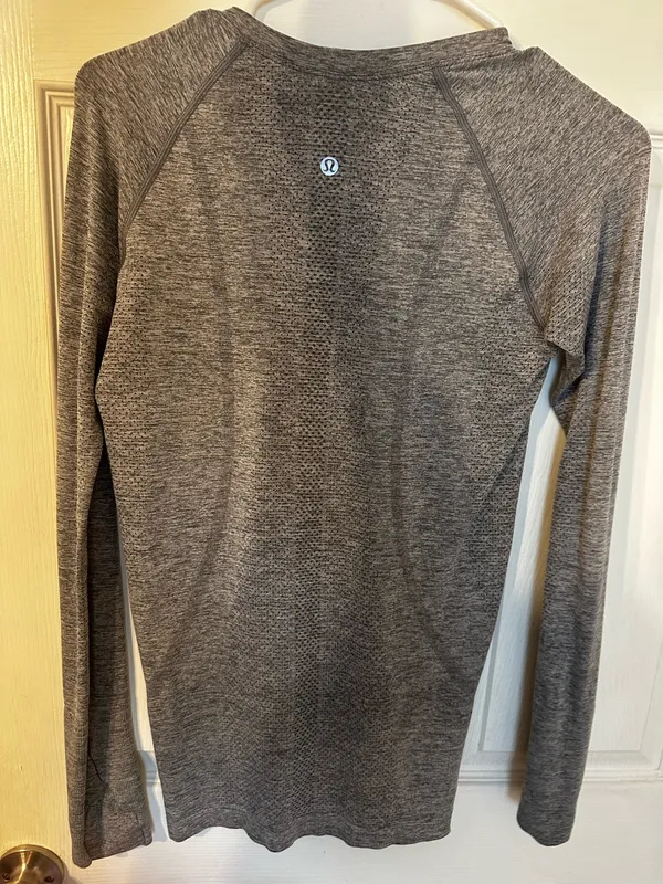Lululemon Swiftly Tech Long Sleeve 2.0 6 - Image 2