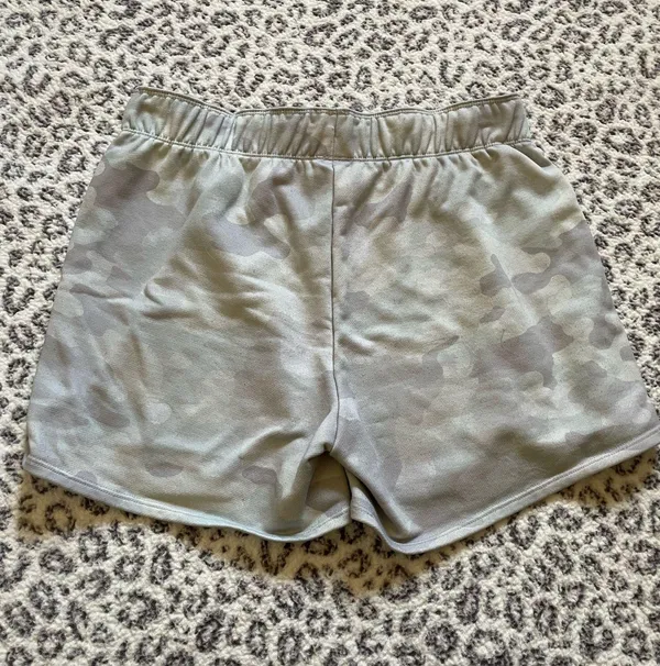 Nike Shorts - Image 2