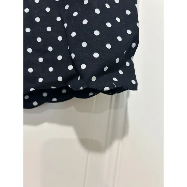 Anne Klein Women’s Sz 8 Blue White Polka Dot Chino Casual Summer Modest Shorts - Image 2