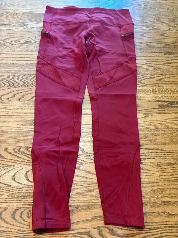 Lululemon Keep The Fleece Tight 28” Dark Sport Red - Image 2